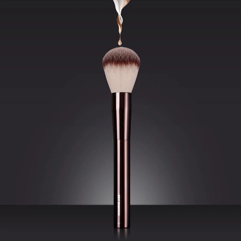 pinceau de maquillage hourglass à tête ronde no.1 image descriptive bloc 2 maison adna beauté
